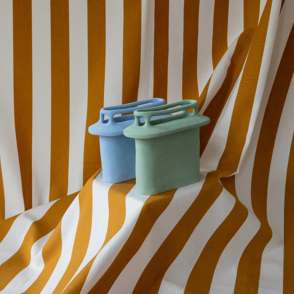 The chimney vase - light green