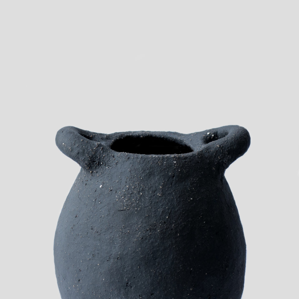2 handles Bouboulita Black Vase