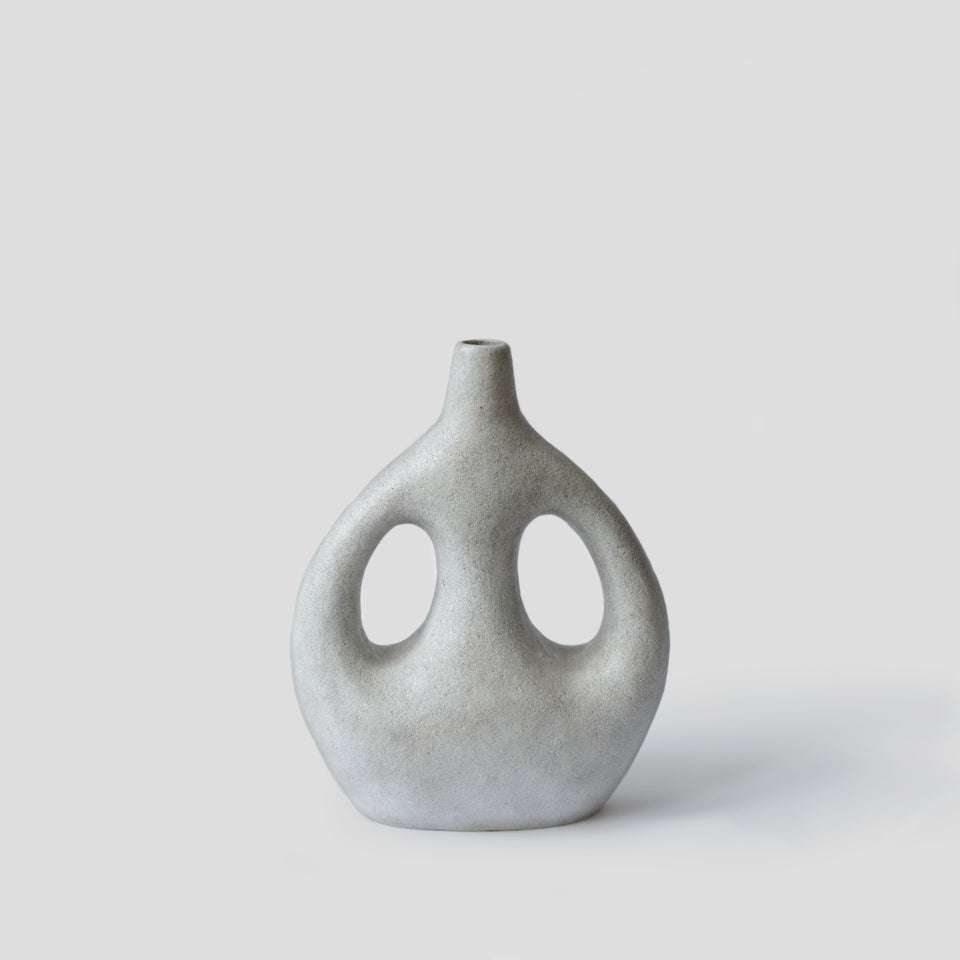 Vase Sympoiesis V, off-white