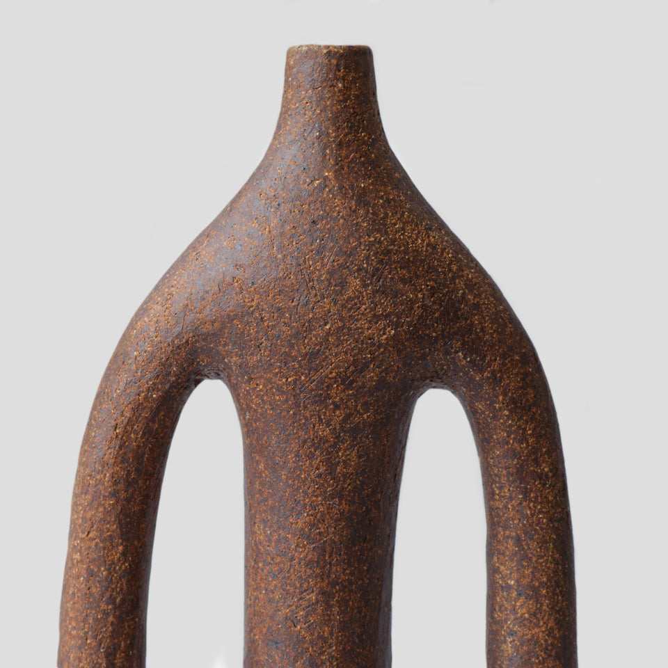 Grand vase Sympoiesis II, dark-brown