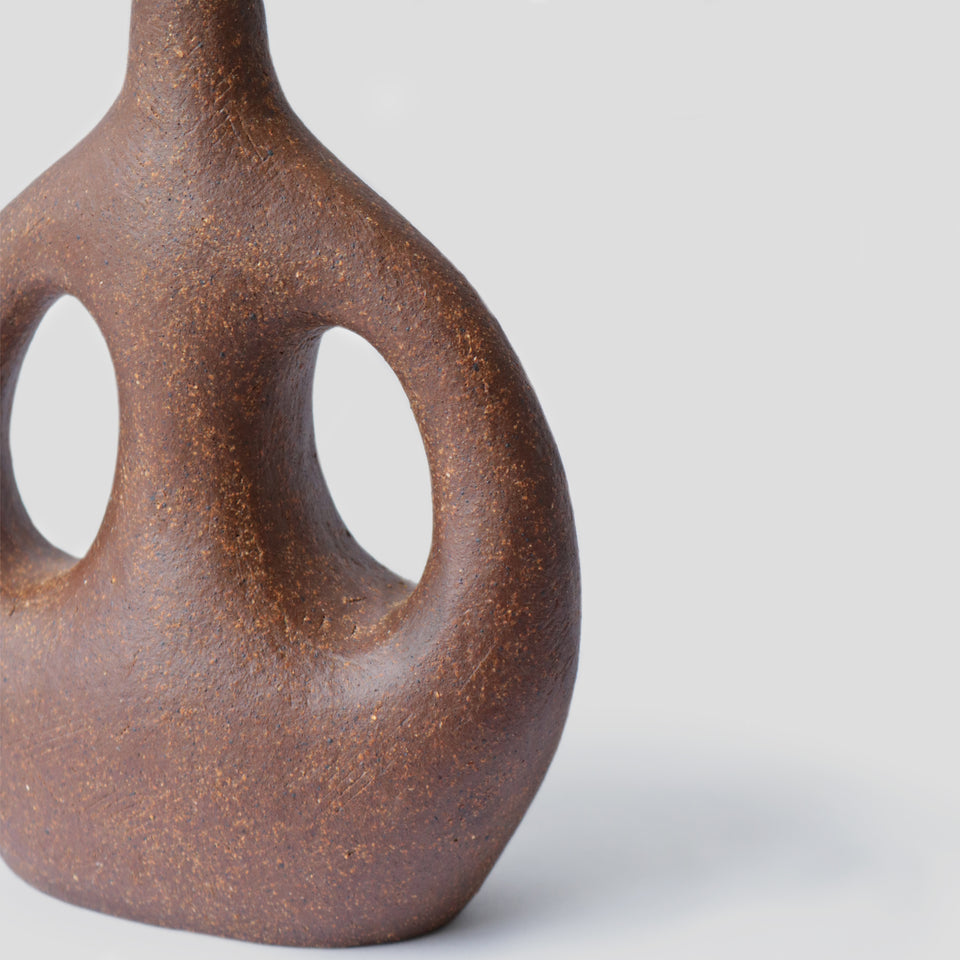 Vase Sympoiesis V, dark brown