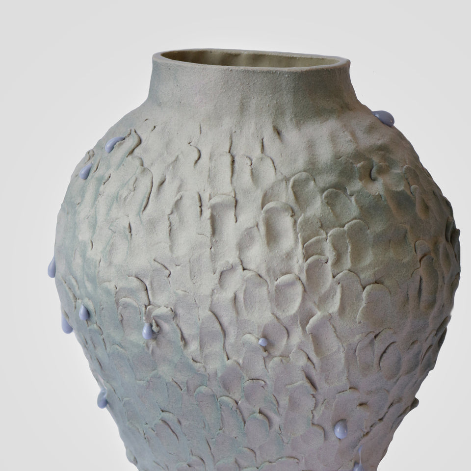 Large Pot Pourri with mauve drops