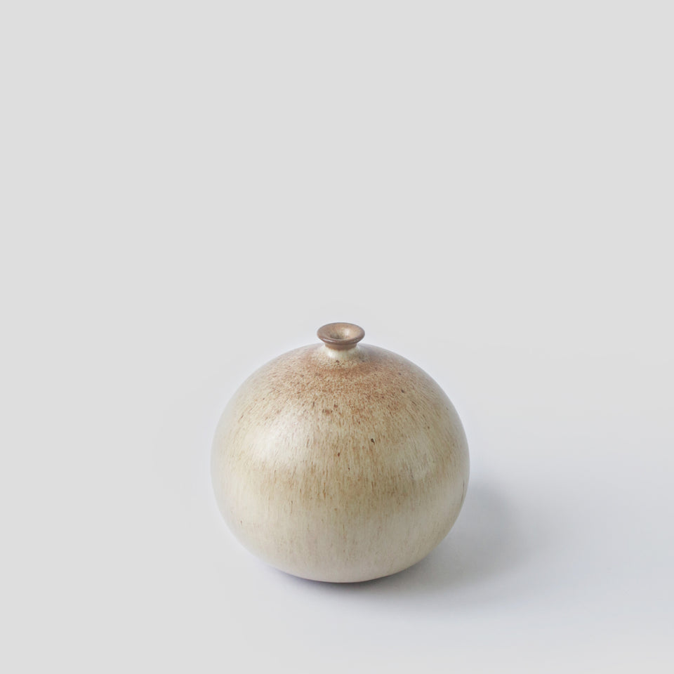 Small Beige bud vase