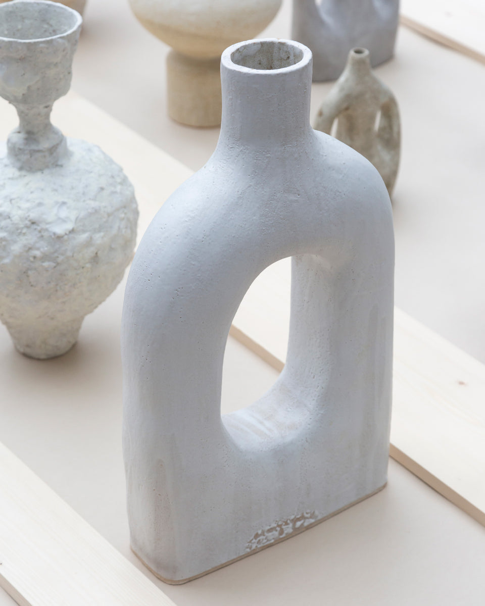 Large Vase White Toro