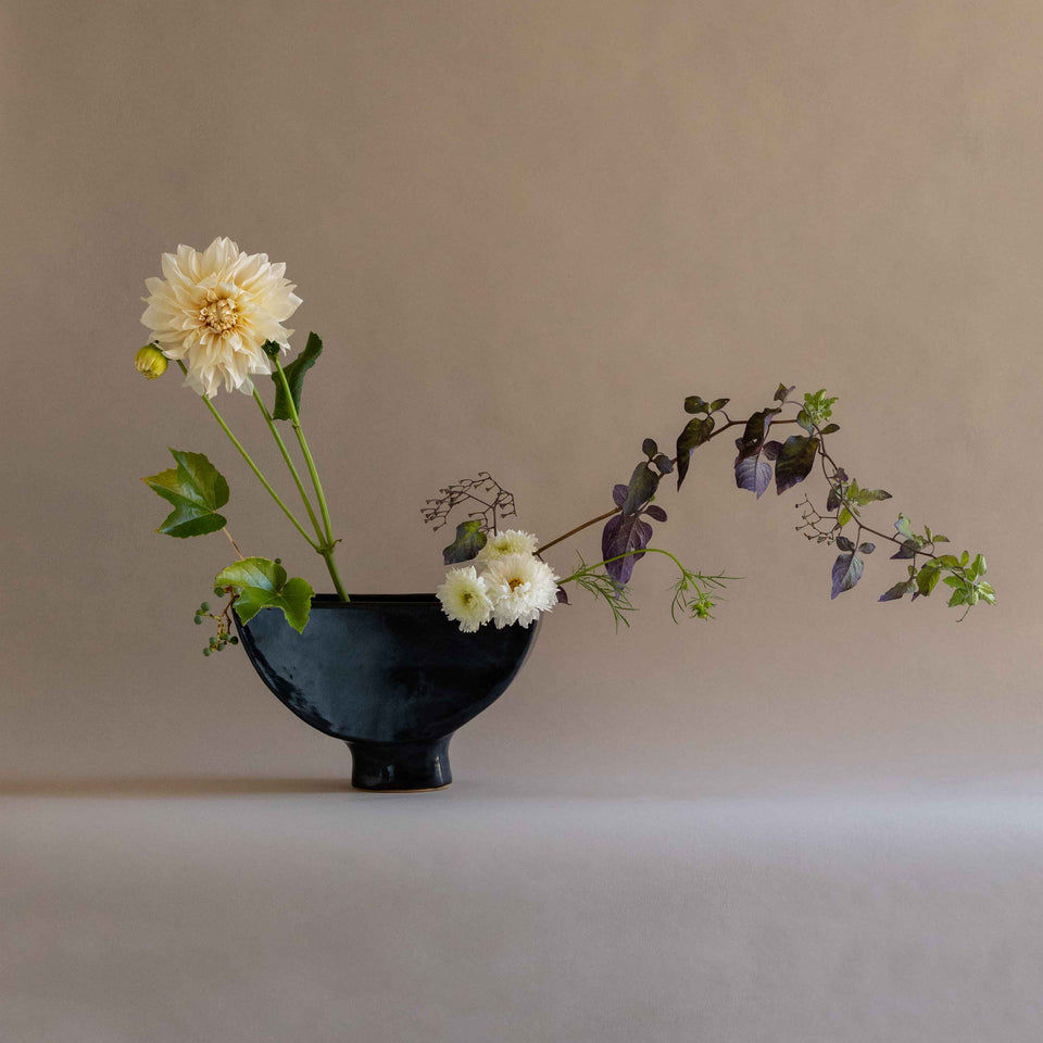 Suiban vase Half-moon Midnight Blue