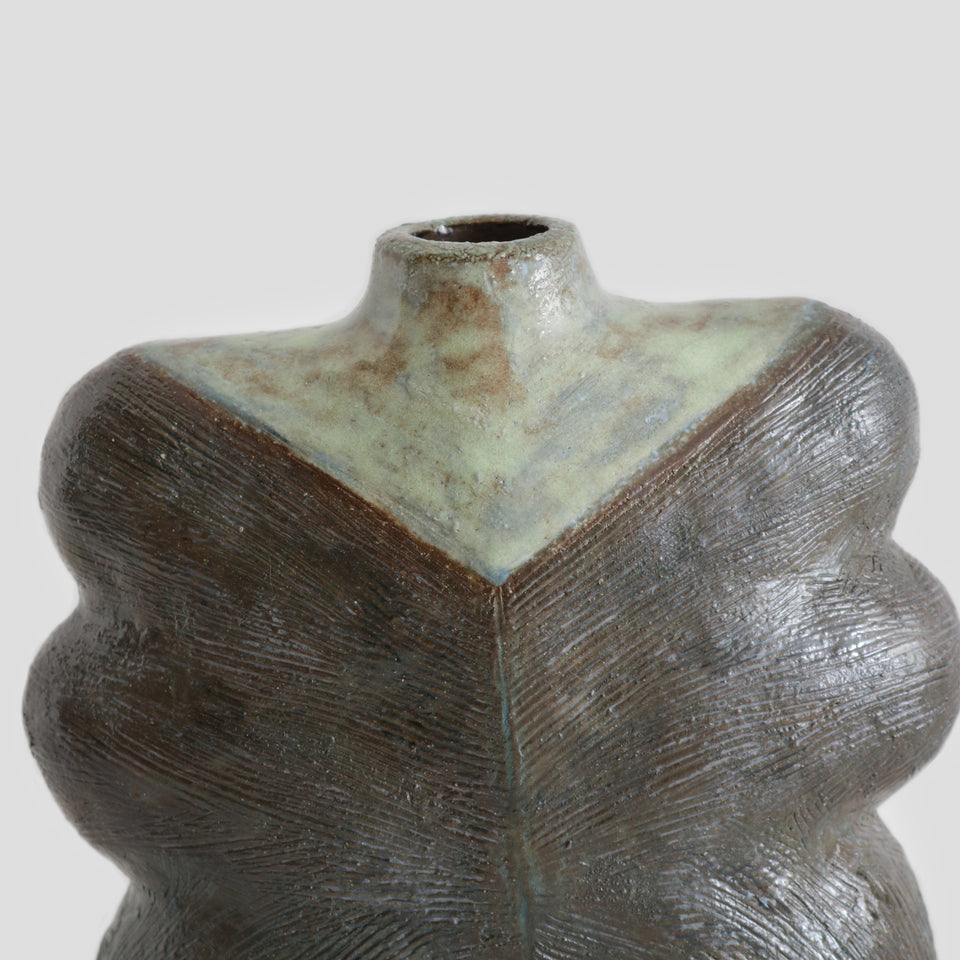 Guardian Vase