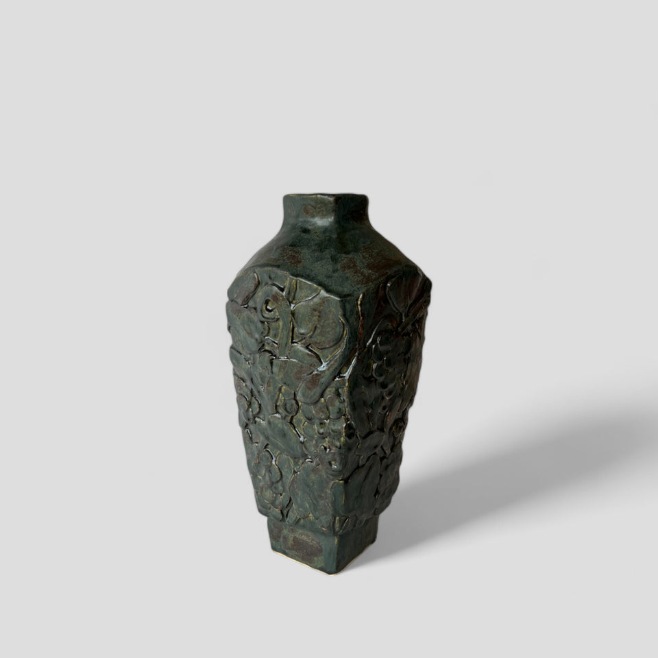 Facetted bas relief Vase Dark Green