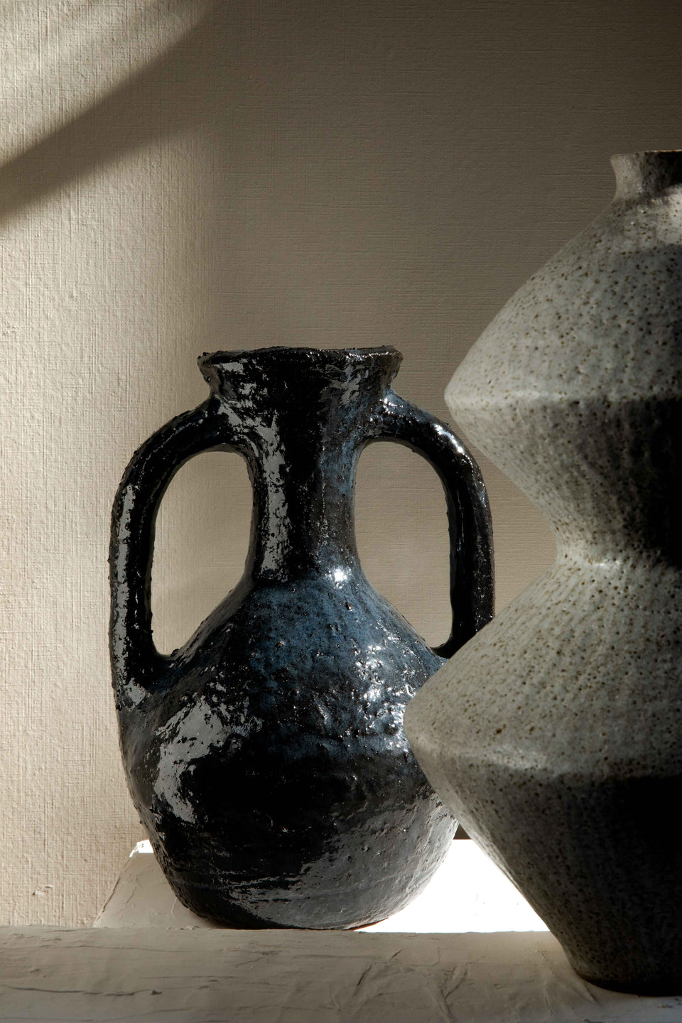 Large Vase textured Dark Blue