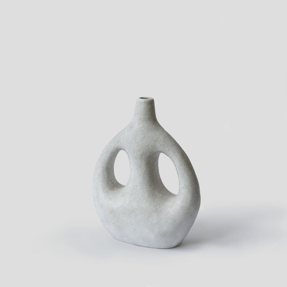 Vase Sympoiesis V, off-white