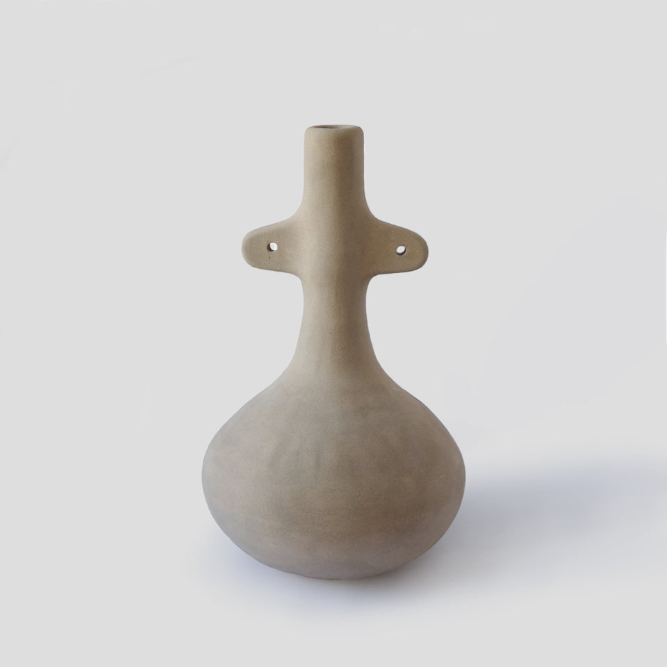 Vase bouteille sable