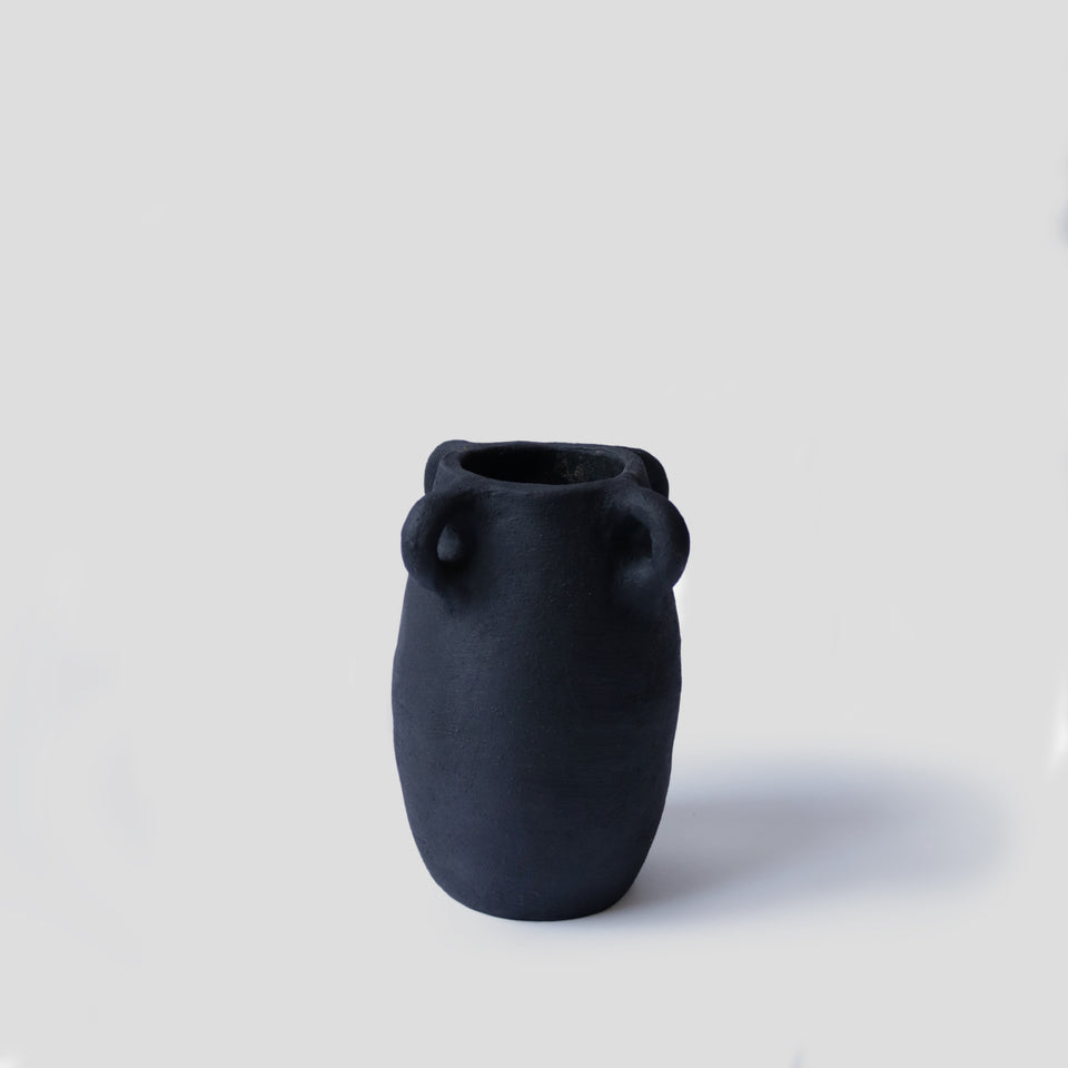 Vase noir mat